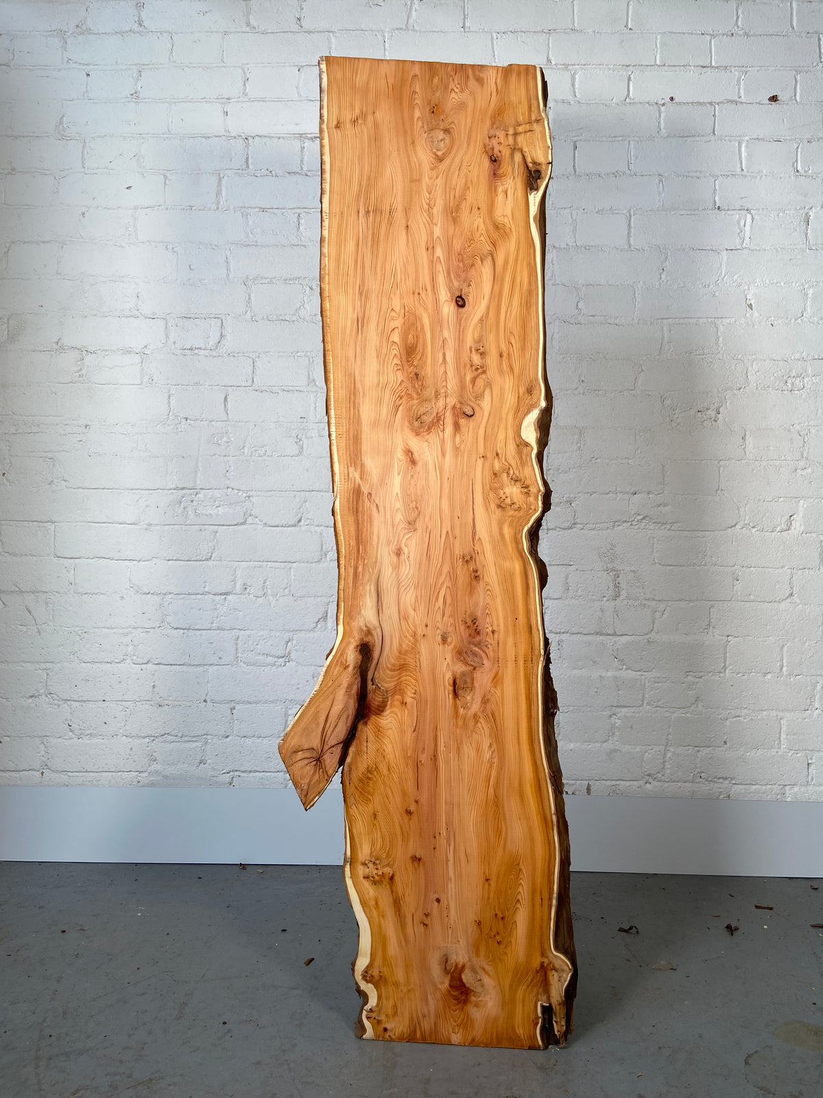 Yew - Waney Edge Board