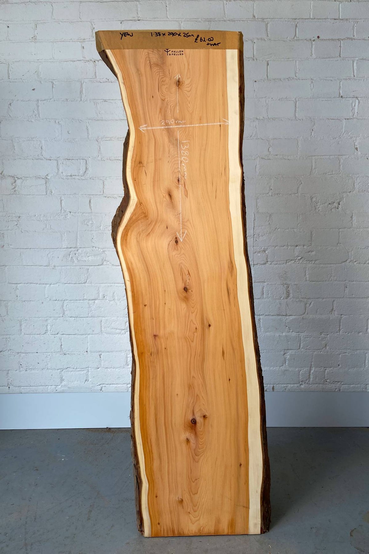 Yew - Waney Edge Board