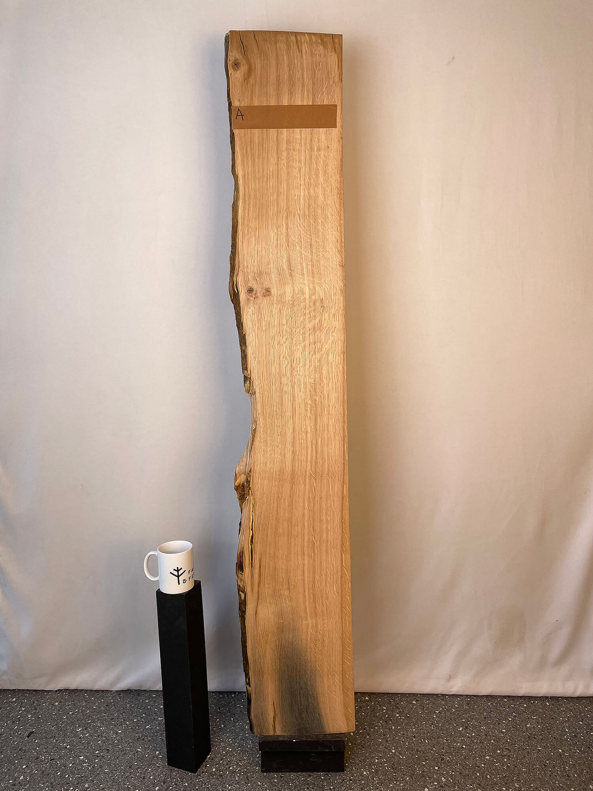 Oak - Live Edge Board