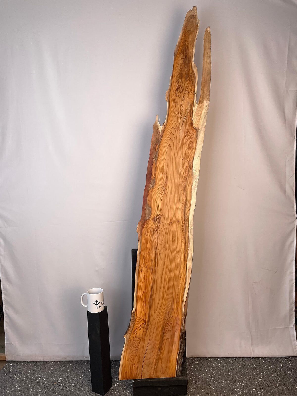 Yew - Waney Edge Board