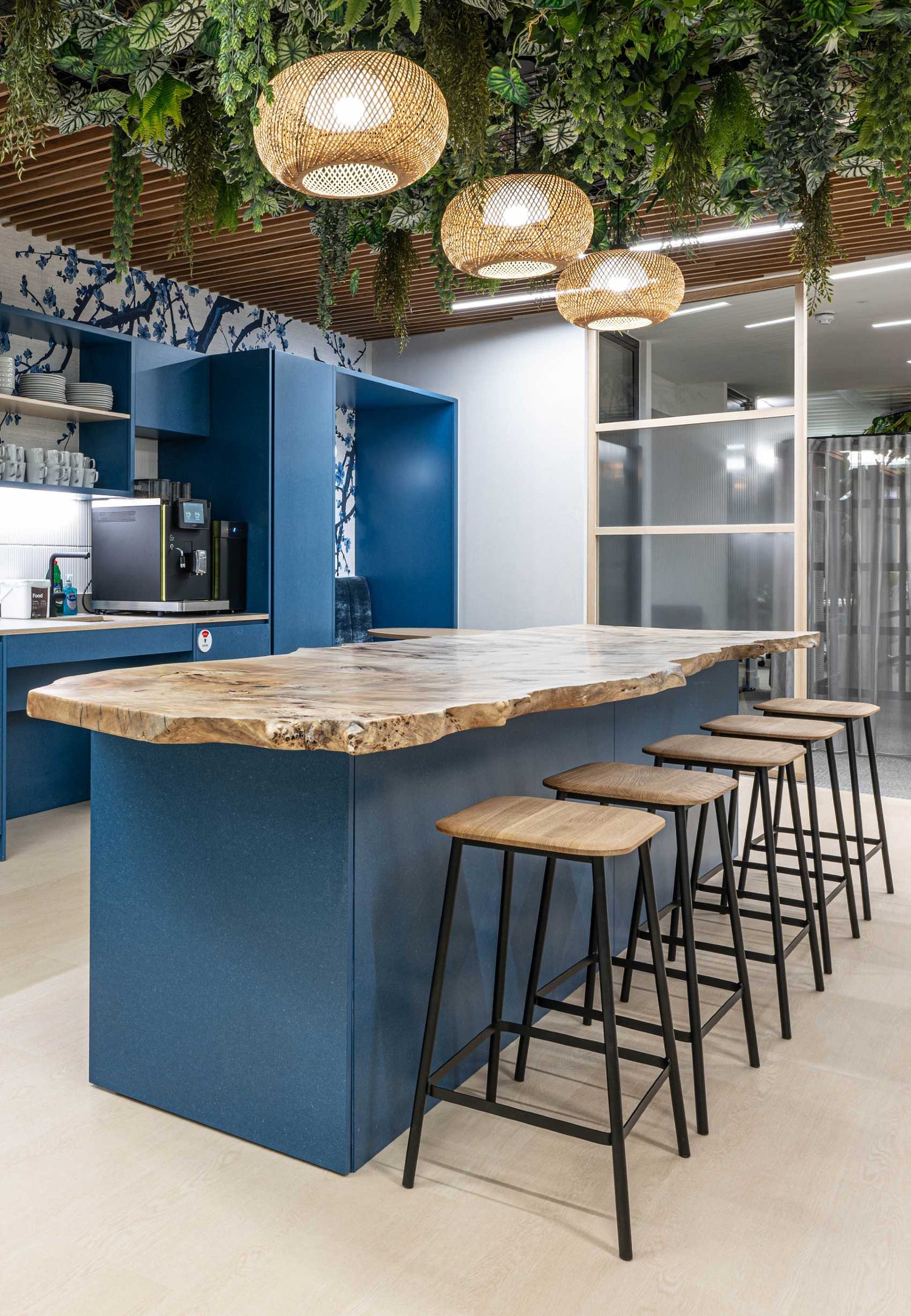 Black poplar island for Resonate Interior Architects