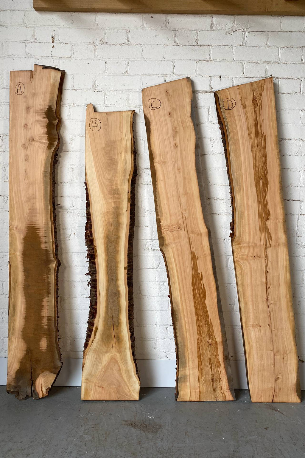 Dalle De Bouleau Argenté Brut - Live Edge / Bord Chanfreiné - Panneau Bois Dur