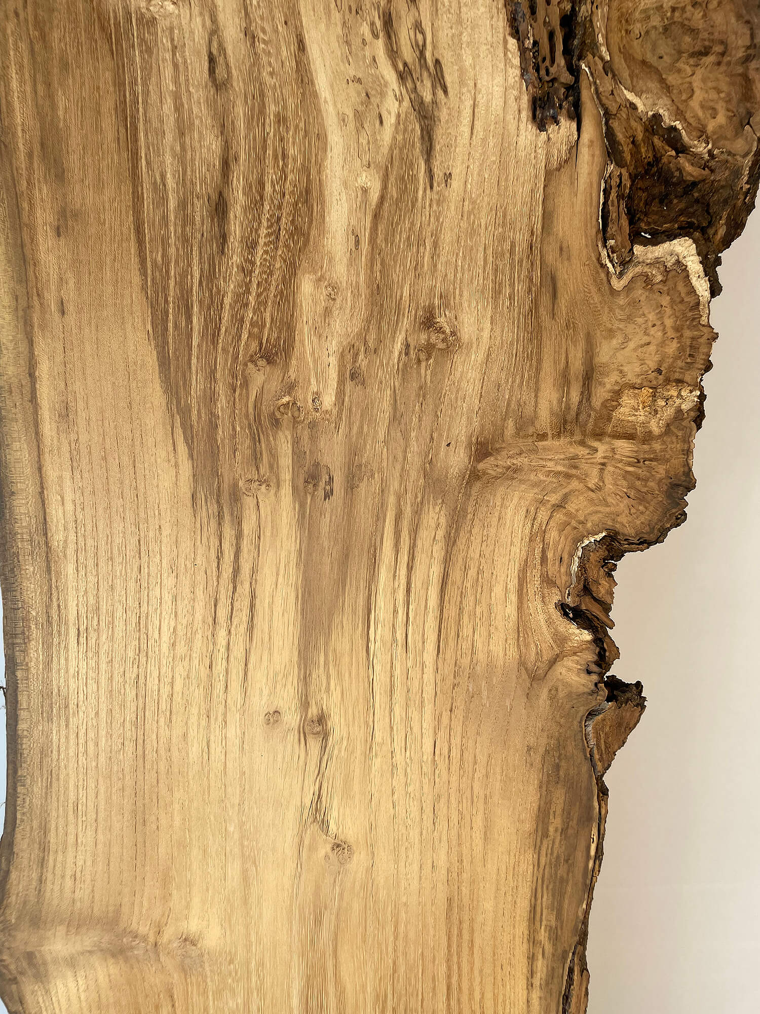 Robinia - Live Edge Character Board