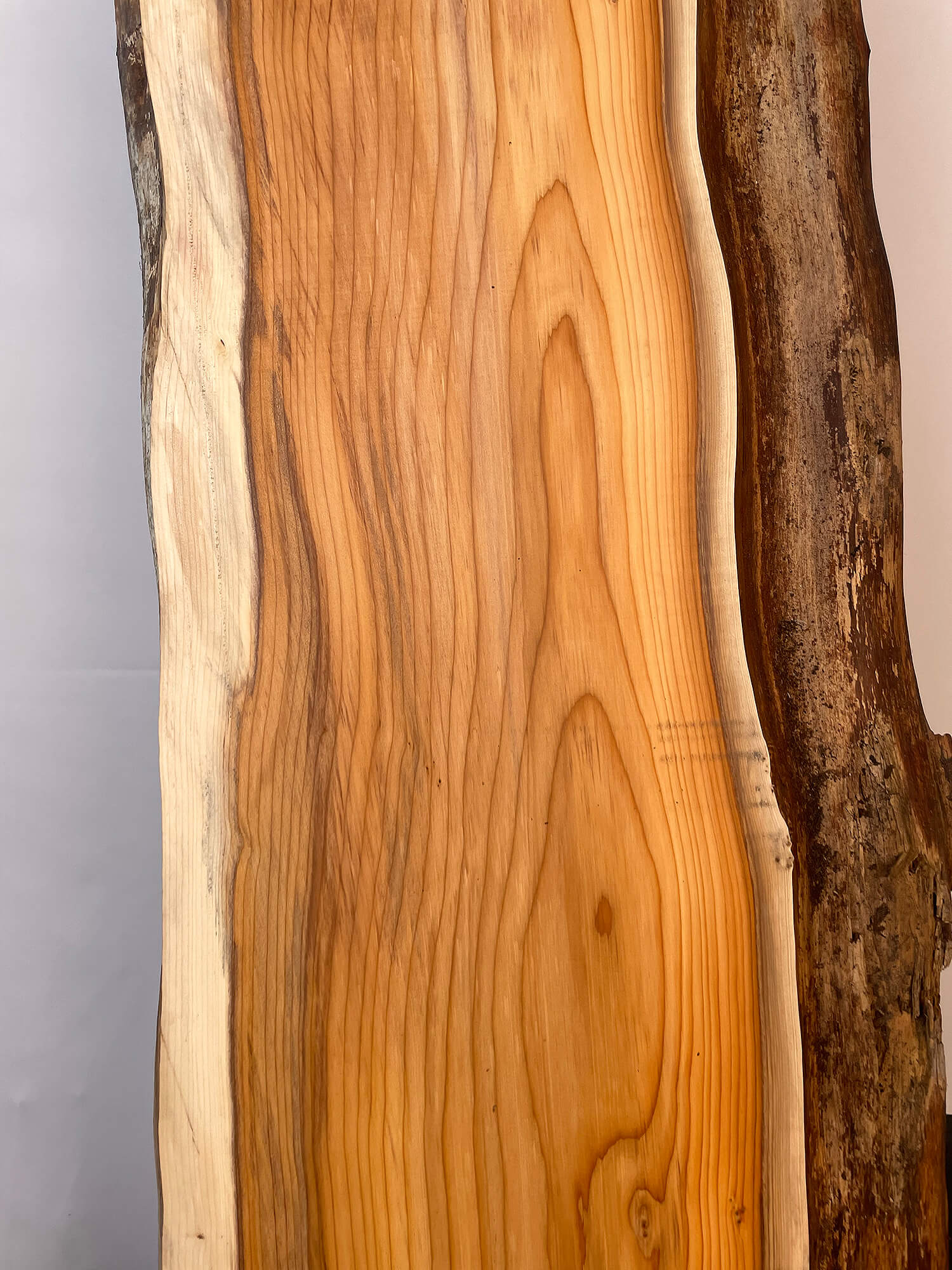 Yew - Waney Edge Board